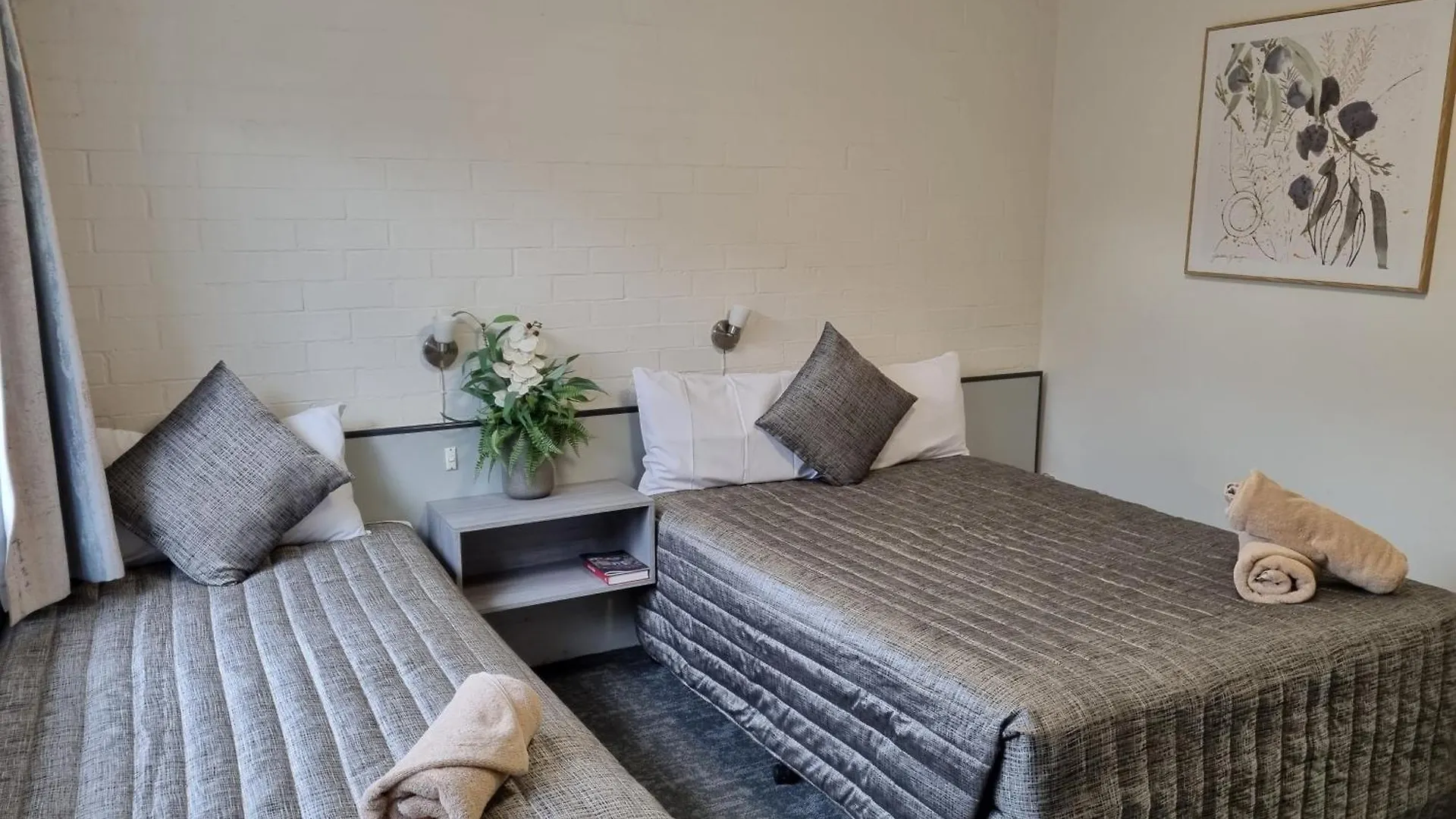 Y Motels Yarraman location
